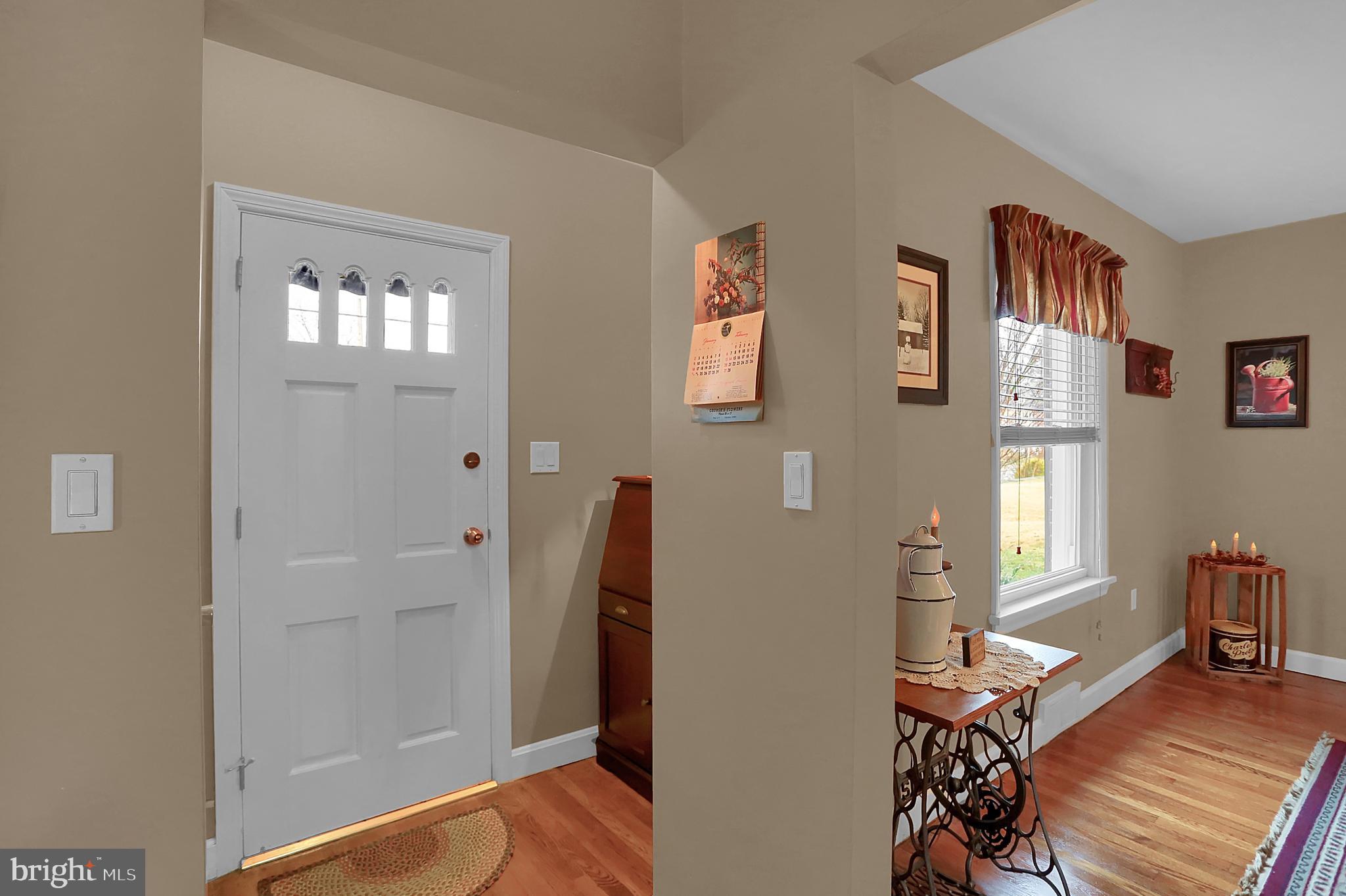 1323 Spring Road Carlisle, PA 17013 - Photo 4 of 32 Gallery Image 4