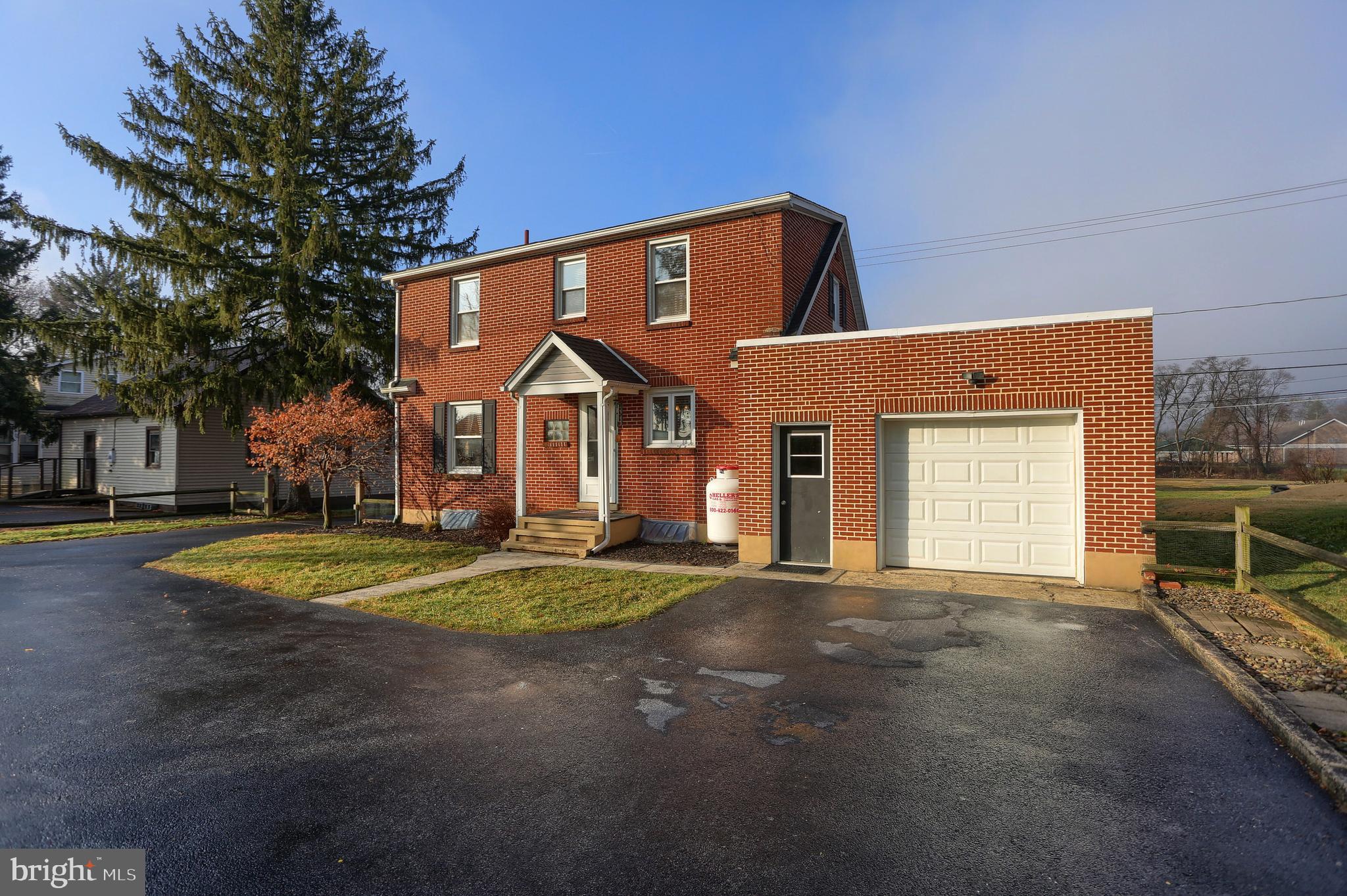 1323 Spring Road Carlisle, PA 17013 - Photo 31 of 32 Gallery Image 31