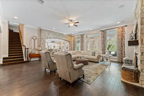 $1,699,000 | 30618 Spring Lake Boulevard, Tomball, TX 77375