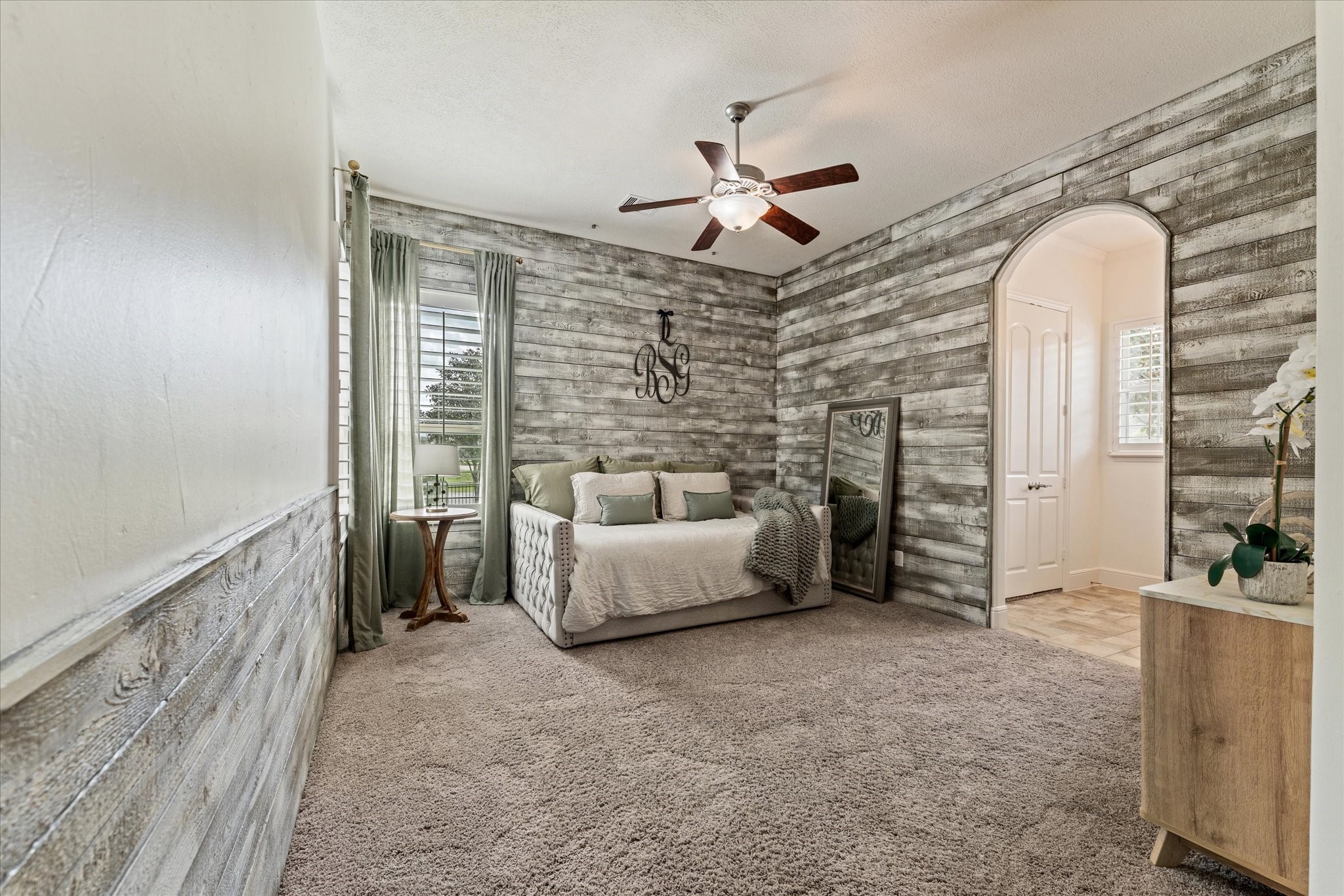 30618 Spring Lake Boulevard Tomball, TX 77375 - Photo 23 of 50 Another large secondary bedroom with a very nice walk-in closet. So much storage everywhere. Notice the custom details in this bedroom as well.