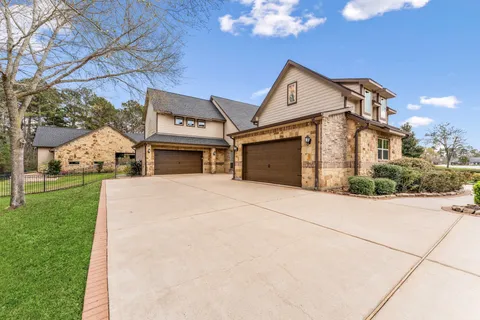 $1,699,000 | 30618 Spring Lake Boulevard, Tomball, TX 77375