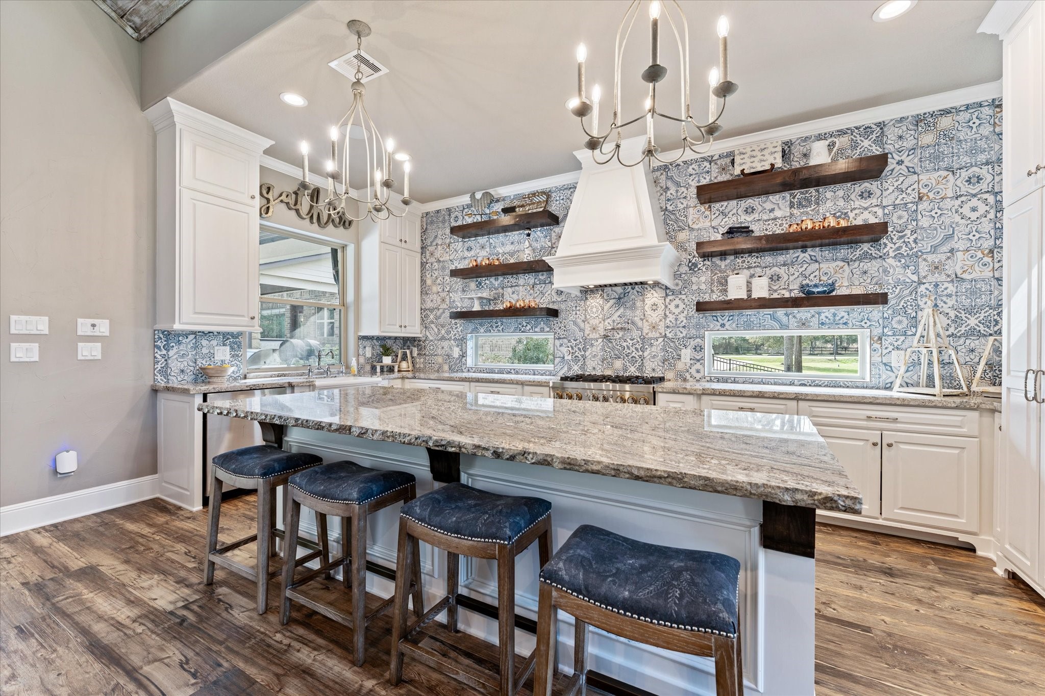 30618 Spring Lake Boulevard Tomball, TX 77375 - Photo 43 of 50 Pool house/ casita kitchen.