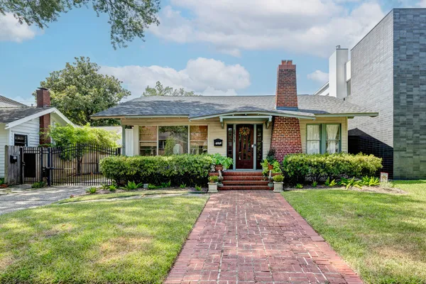 $4,400 | 1533 Harold Street, Houston, TX 77006