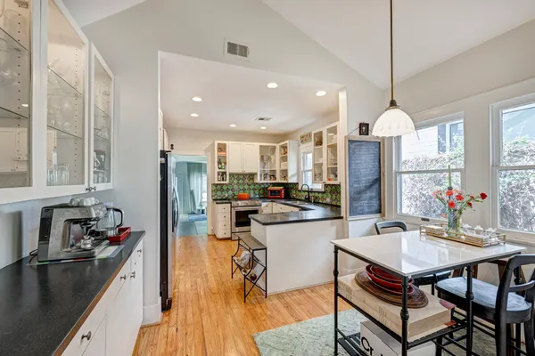 $4,400 | 1533 Harold Street, Houston, TX 77006