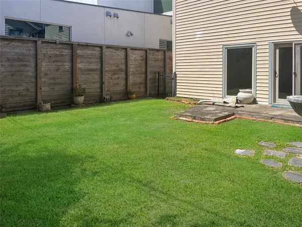 $4,400 | 1533 Harold Street, Houston, TX 77006