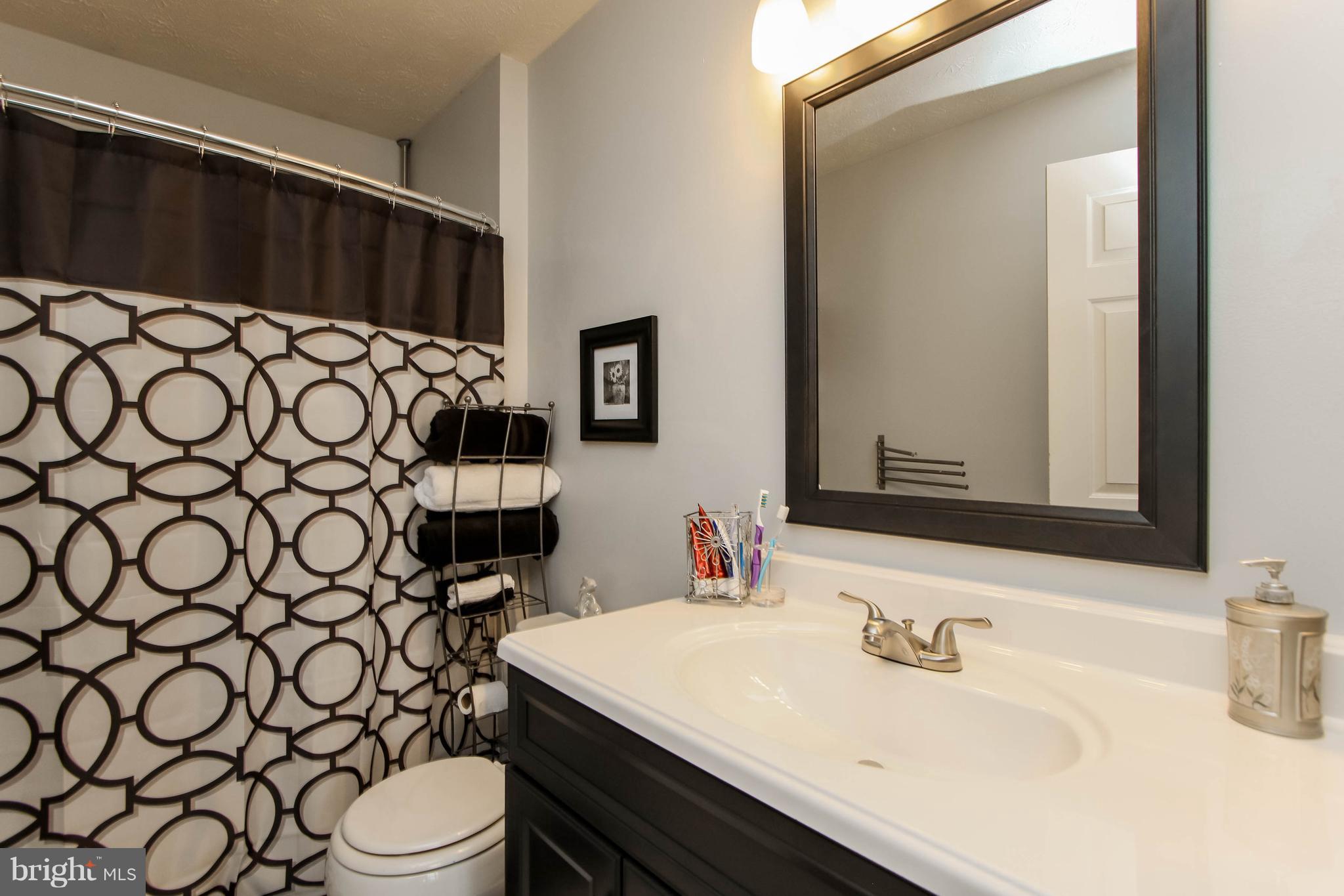1506 Ridge Forest Way Hanover, MD 21076 - Photo 19 of 25 Bath