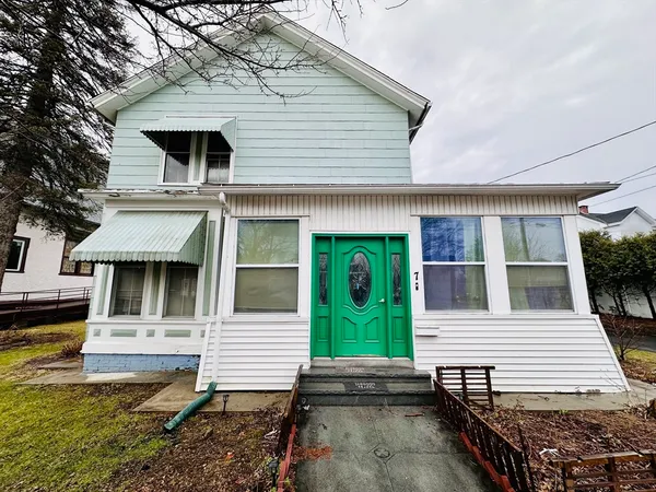 $190,000 | 7 Washington Street, Westfield, MA 01085