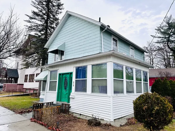 $190,000 | 7 Washington Street, Westfield, MA 01085