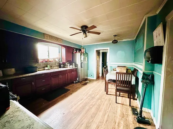 $190,000 | 7 Washington Street, Westfield, MA 01085