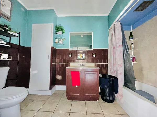 $190,000 | 7 Washington Street, Westfield, MA 01085