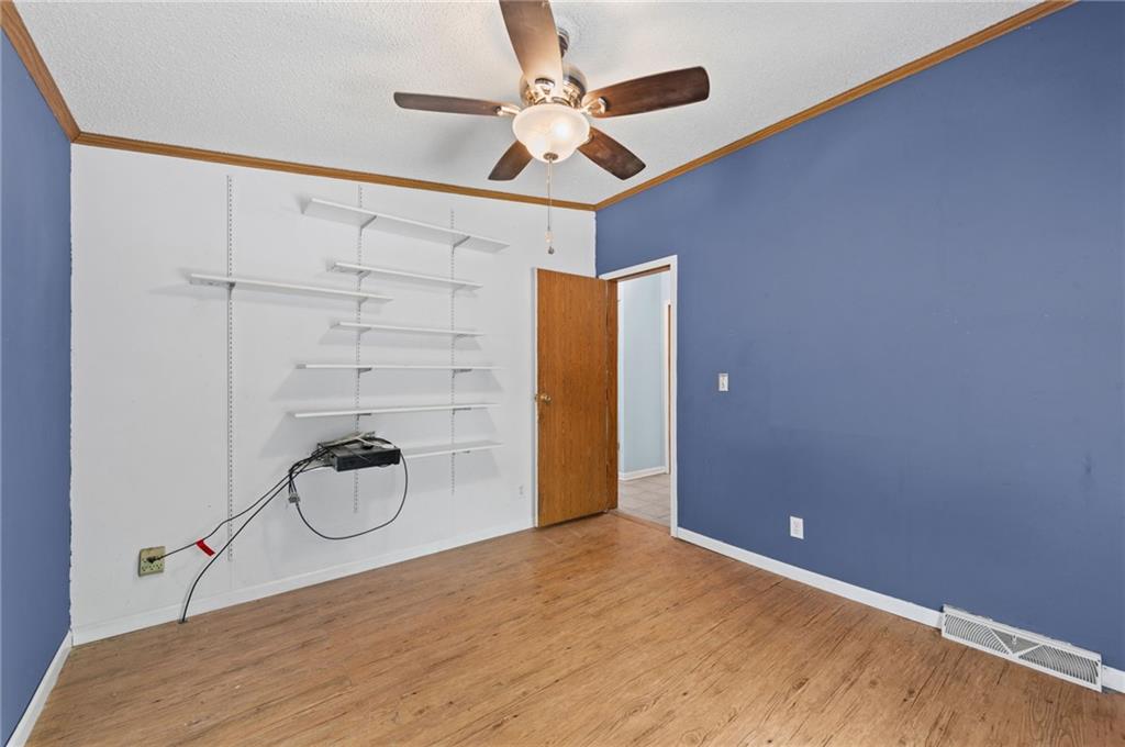 8898 Albany Road Orrick, MO 64077 - Photo 27 of 61 Gallery Image 27