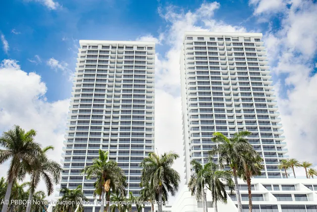 a view of a tall building