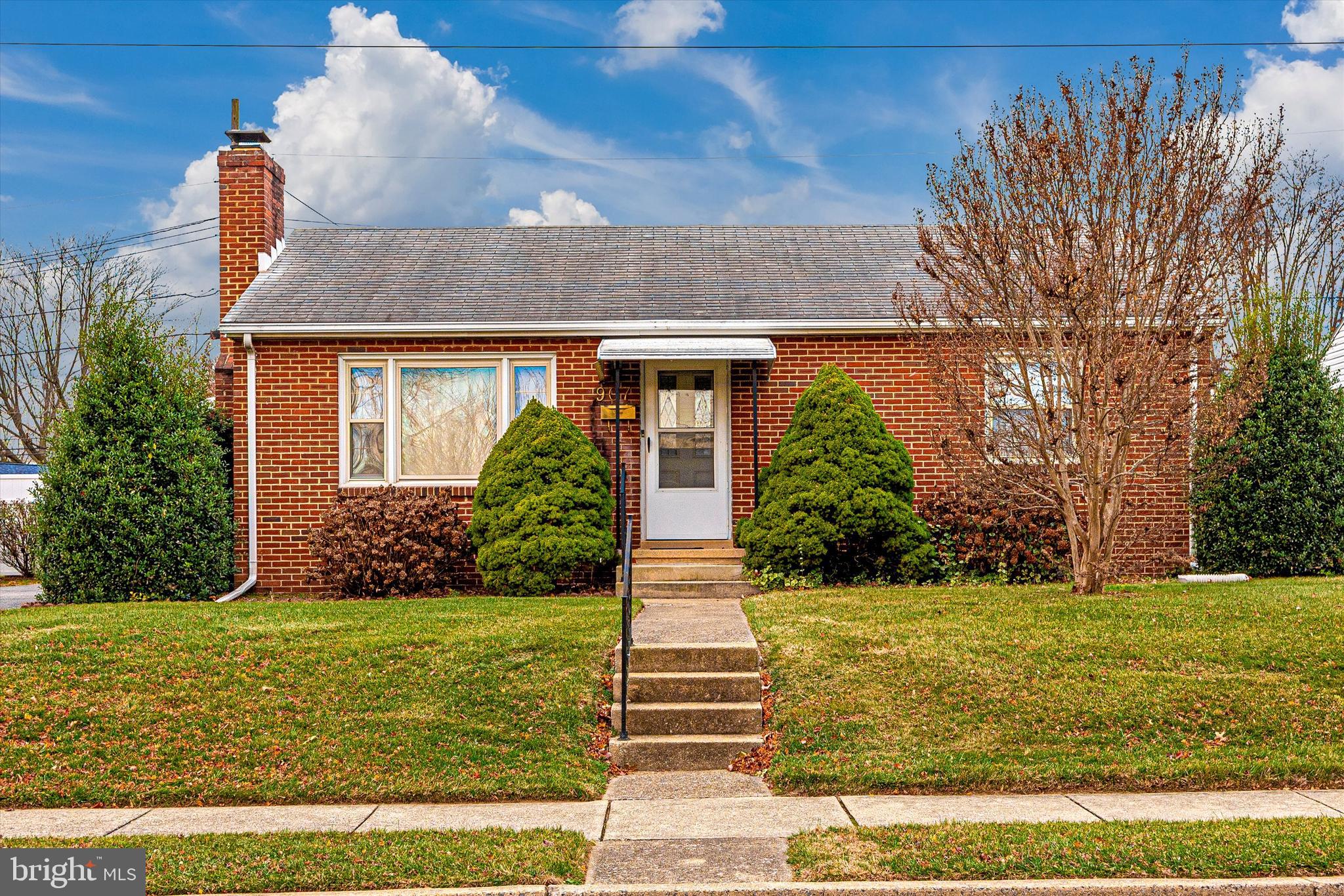 907 Seminole Road Frederick, MD 21701 - Photo 1 of 51 Gallery Image 1