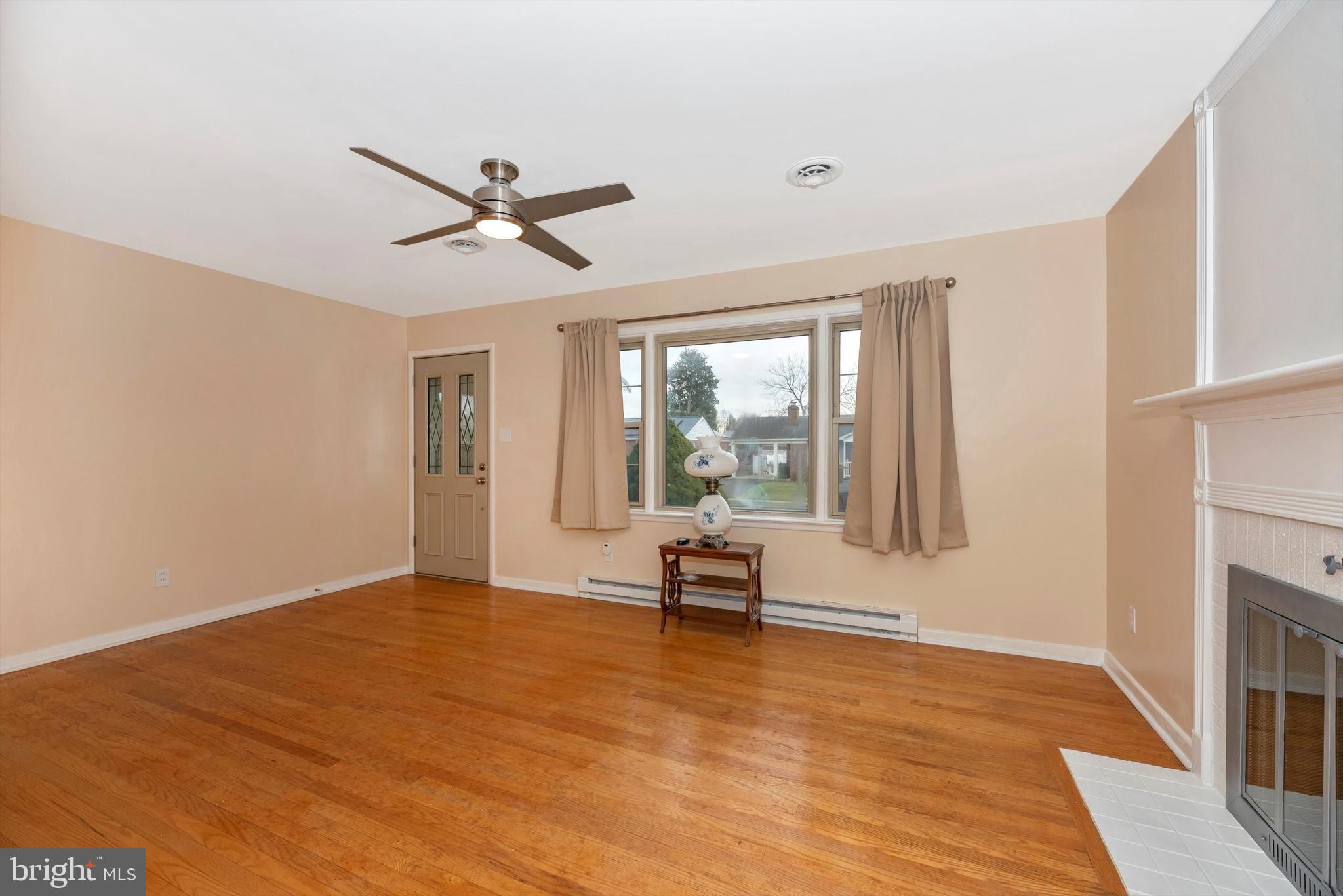 907 Seminole Road Frederick, MD 21701 - Photo 7 of 51 Gallery Image 7
