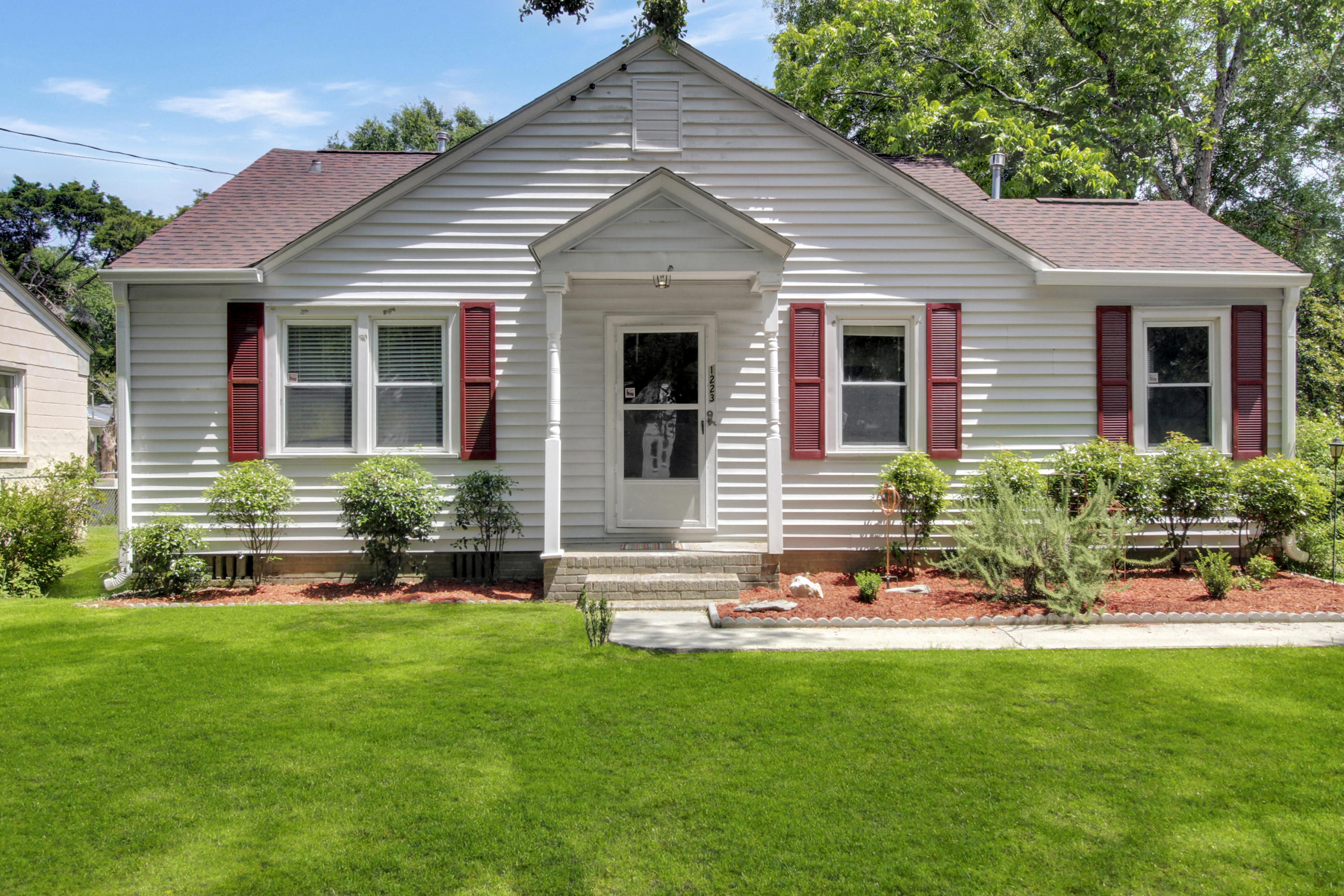 1223 Yeamans Hall Road Hanahan, SC 29410 - Photo 1 of 26 Front View