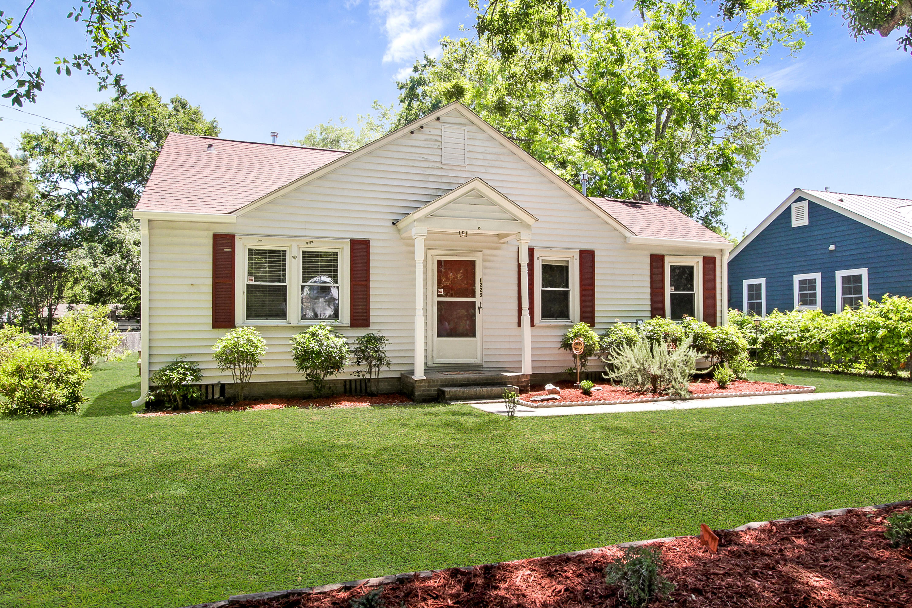 1223 Yeamans Hall Road Hanahan, SC 29410 - Photo 2 of 26 Front Left