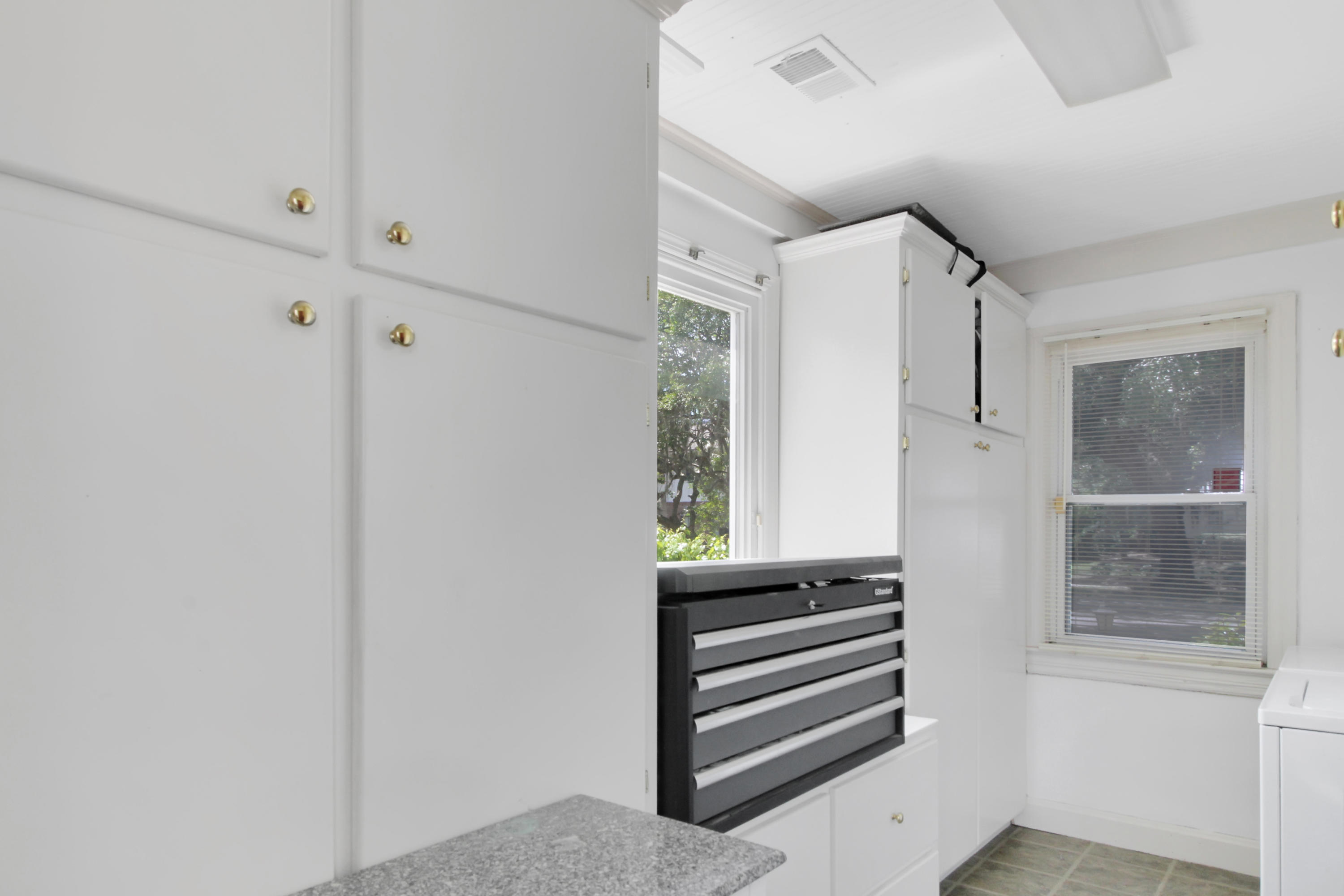 1223 Yeamans Hall Road Hanahan, SC 29410 - Photo 18 of 26 Laundry