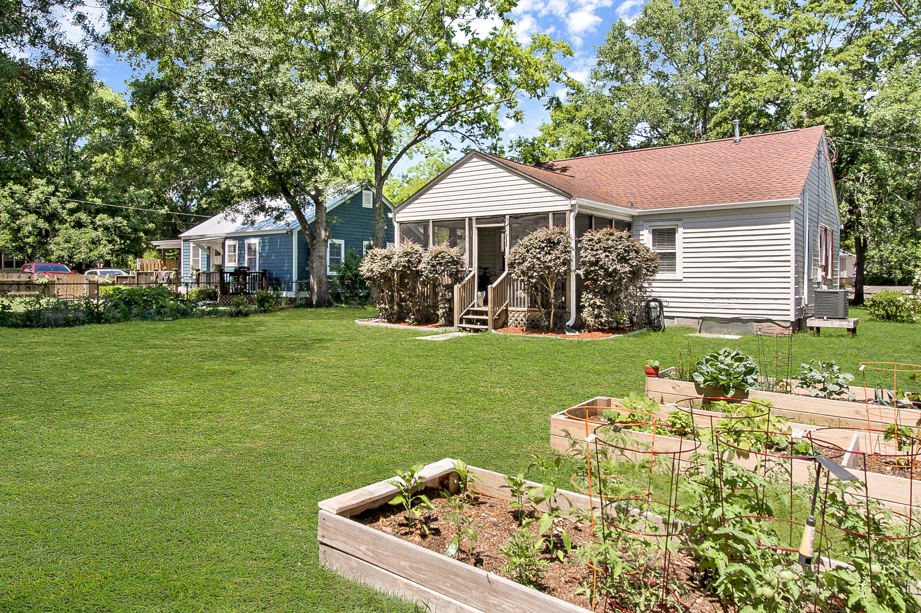 1223 Yeamans Hall Road Hanahan, SC 29410 - Photo 22 of 26 Backyard Planters