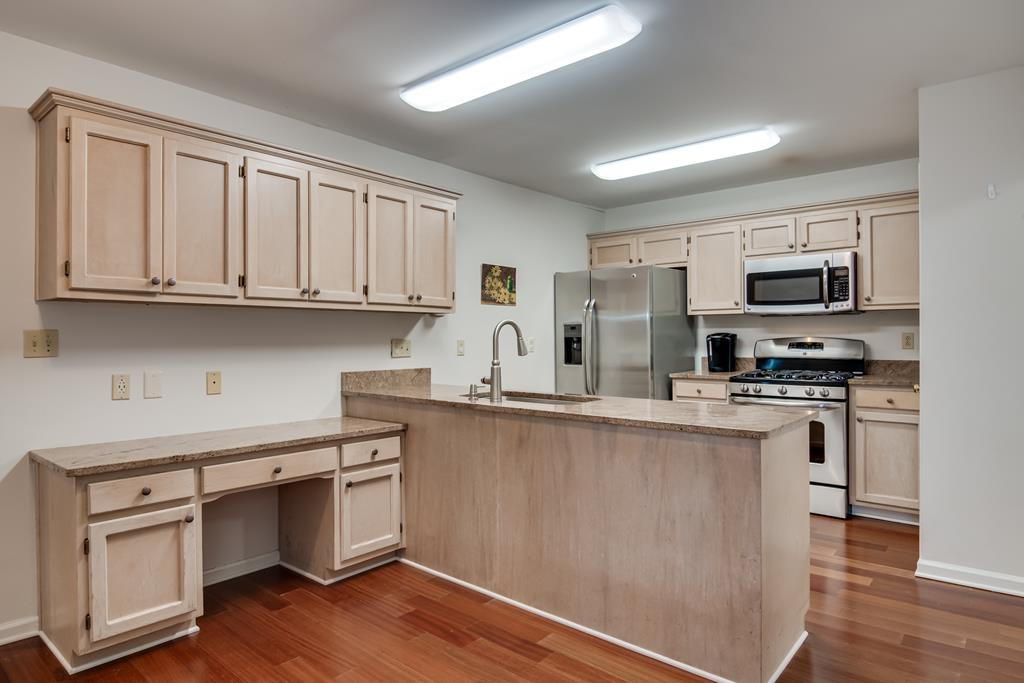 126 Boxwood Road Aiken, SC 29803 - Photo 12 of 33