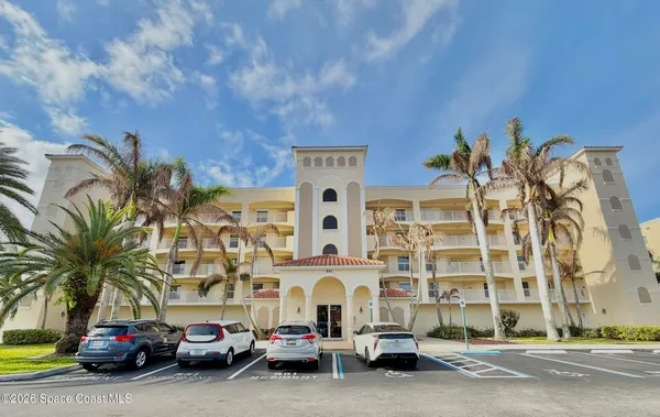 $3,400 | 551 Casa Bella Drive, Unit 204, Cape Canaveral, FL 32920