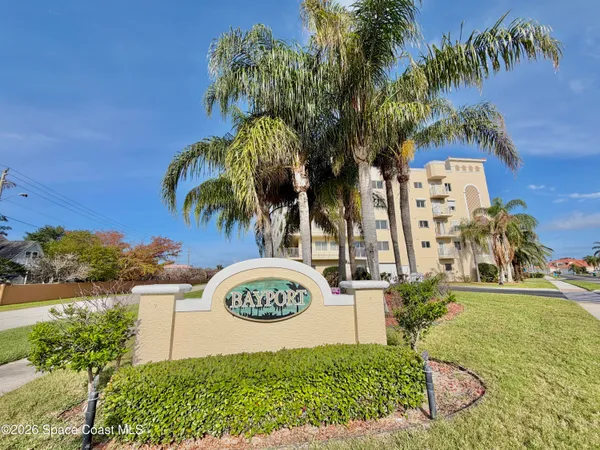 $3,400 | 551 Casa Bella Drive, Unit 204, Cape Canaveral, FL 32920