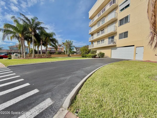 $3,400 | 551 Casa Bella Drive, Unit 204, Cape Canaveral, FL 32920