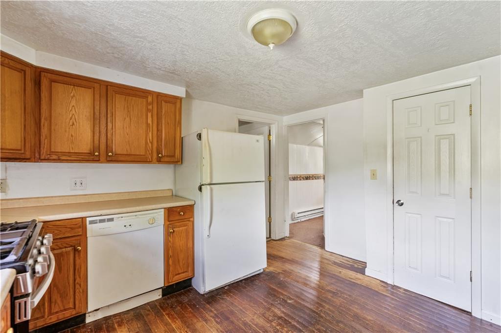 140 Stoney Point Road Shelocta, PA 15774 - Photo 14 of 29 Kitchen