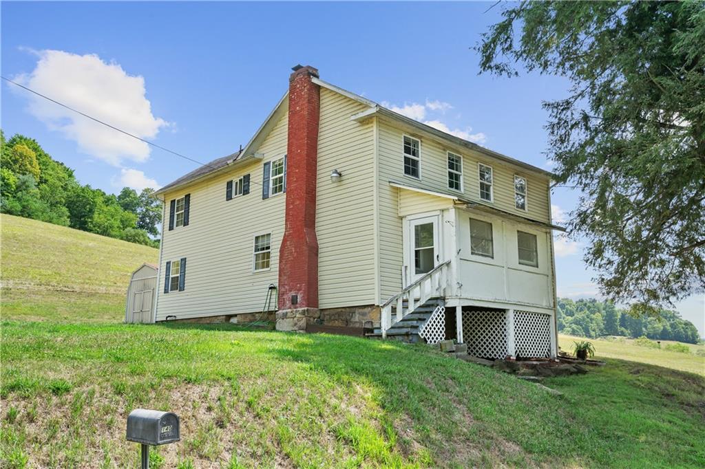 140 Stoney Point Road Shelocta, PA 15774 - Photo 3 of 29