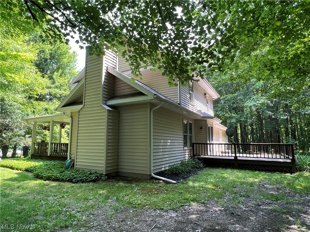 4583 Baldwin Road Kingsville, OH 44048 - Photo 31 of 35 Side and rear view of deck.