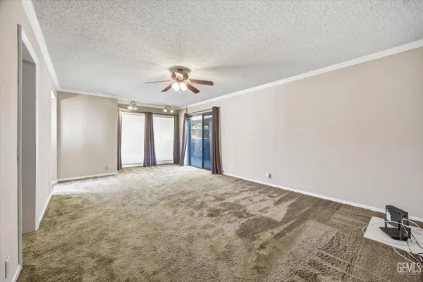 $500,000 | Undisclosed Address, Bakersfield, CA 93309