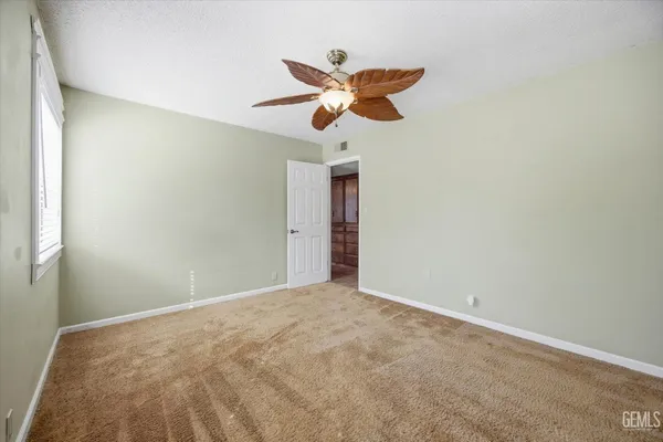 $500,000 | Undisclosed Address, Bakersfield, CA 93309