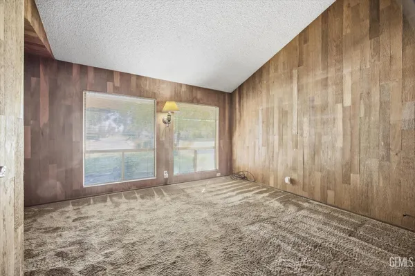 $525,000 | Undisclosed Address, Bakersfield, CA 93309
