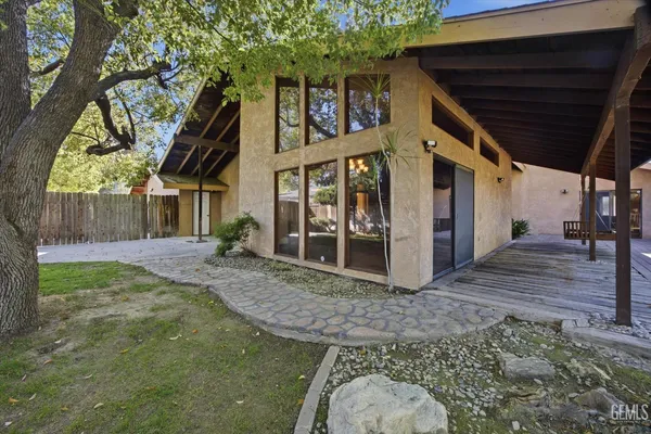 $500,000 | Undisclosed Address, Bakersfield, CA 93309