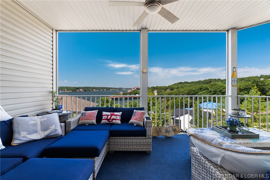 4499 Ski Dr Unit 324  