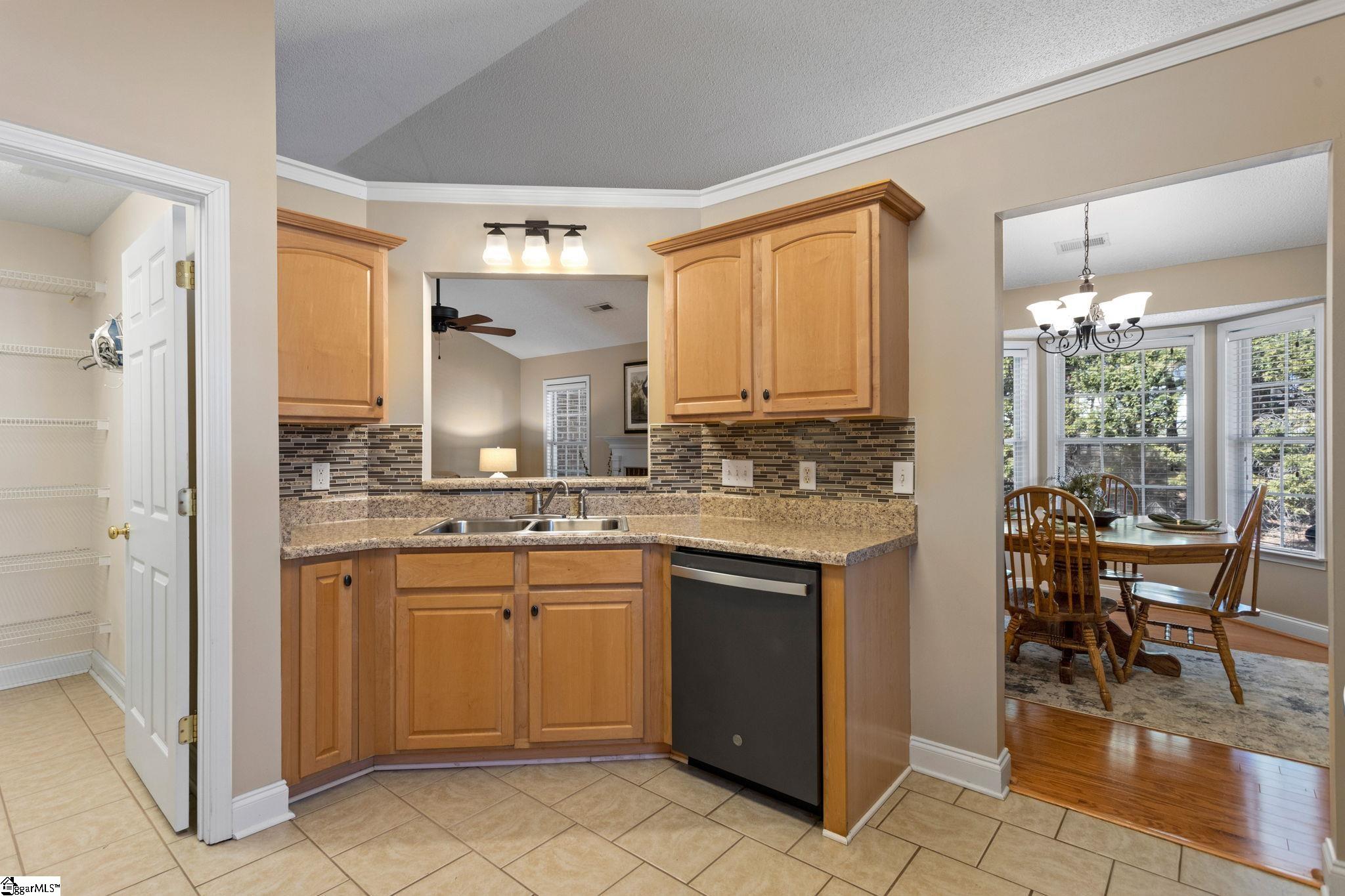 625 Ashley Commons Court Greer, SC 29651 - Photo 9 of 30