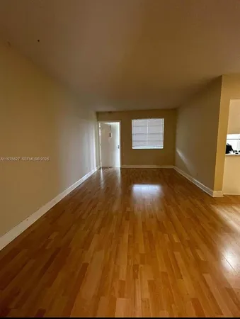 $189,000 | 1100 Northeast 1st Court, Unit 312, Hallandale Beach, FL 33009
