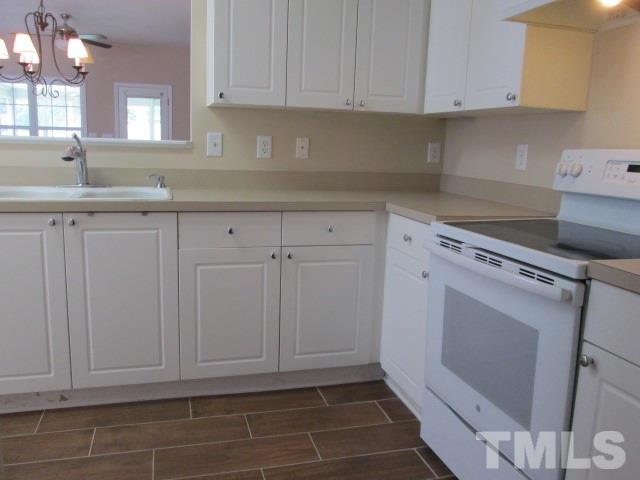 2336 Persimmon Ridge Drive Raleigh, NC 27604 - Photo 16 of 30
