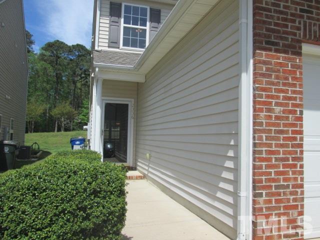 2336 Persimmon Ridge Drive Raleigh, NC 27604 - Photo 4 of 30