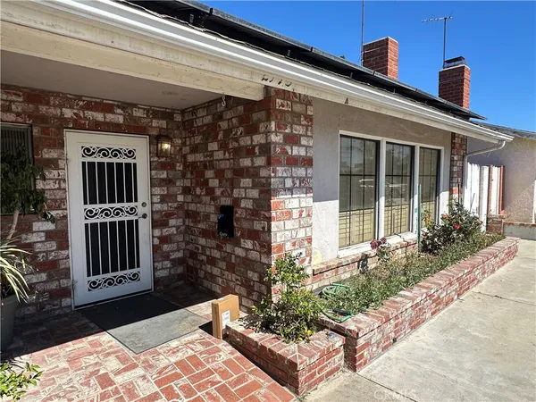$1,100,000 | 2773 East Diana Avenue, Anaheim, CA 92806