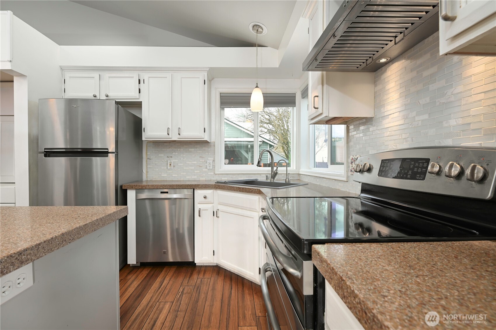 721 Fir Avenue Sultan, WA 98294 - Photo 3 of 39