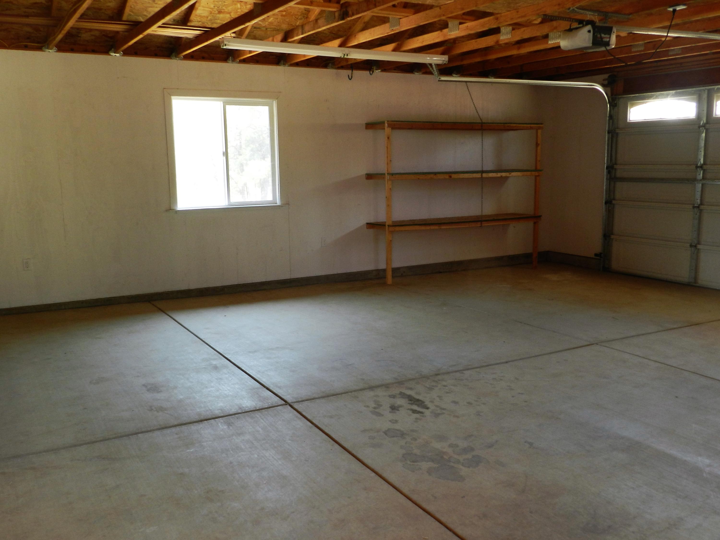 6280 Oasis Road Redding, CA 96003 - Photo 30 of 37 DSCN3945