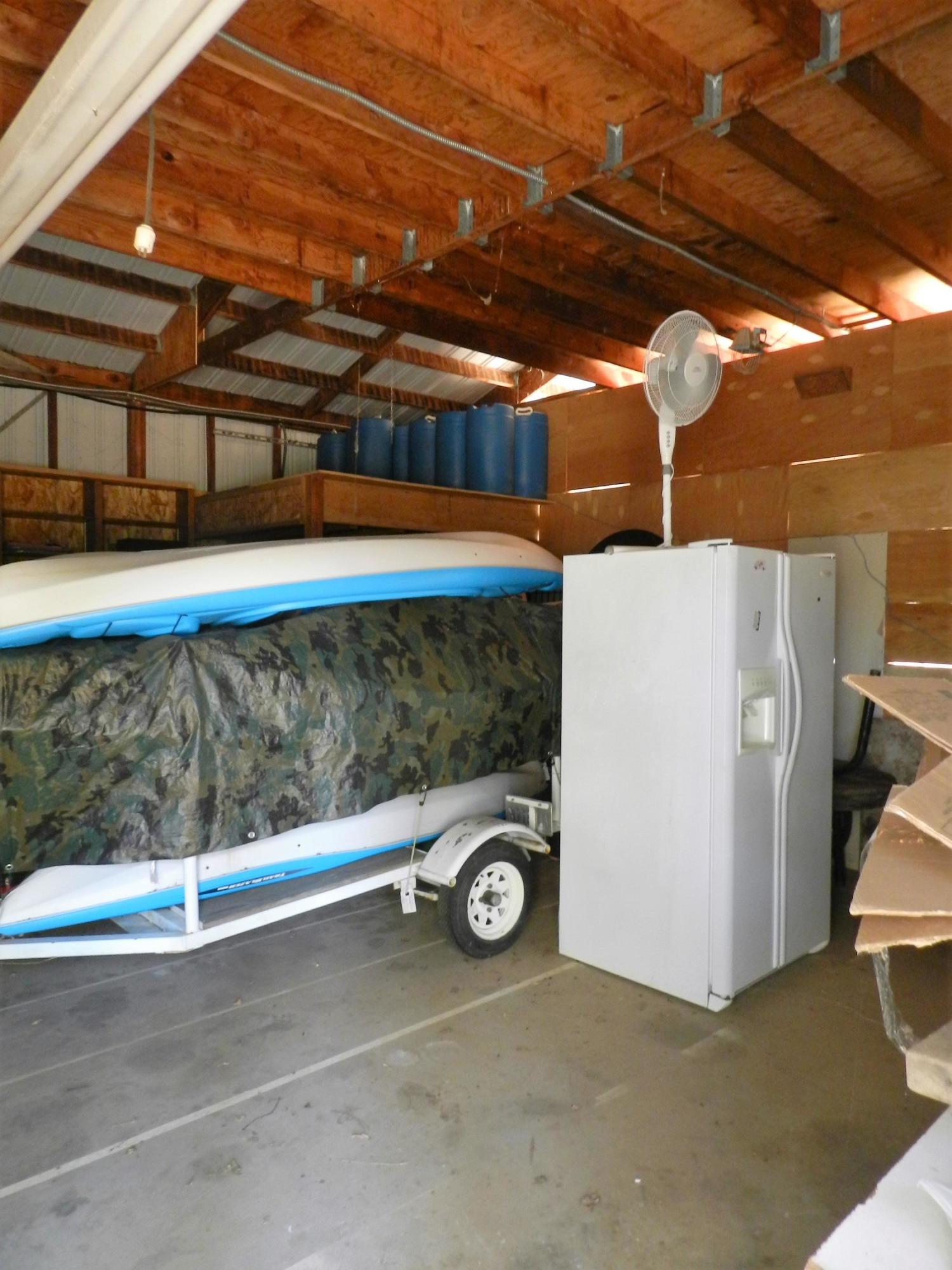 6280 Oasis Road Redding, CA 96003 - Photo 31 of 37 DSCN3975