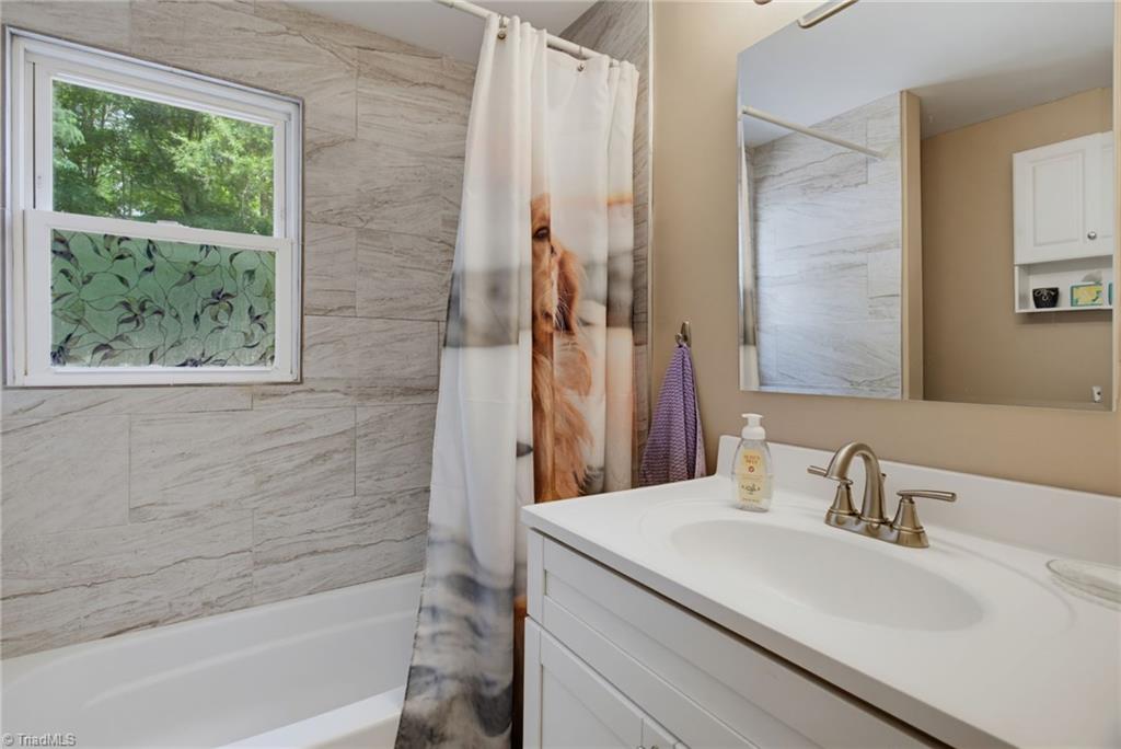 2921 Bittersweet Road Northwest Winston-Salem, NC 27106 - Photo 12 of 37