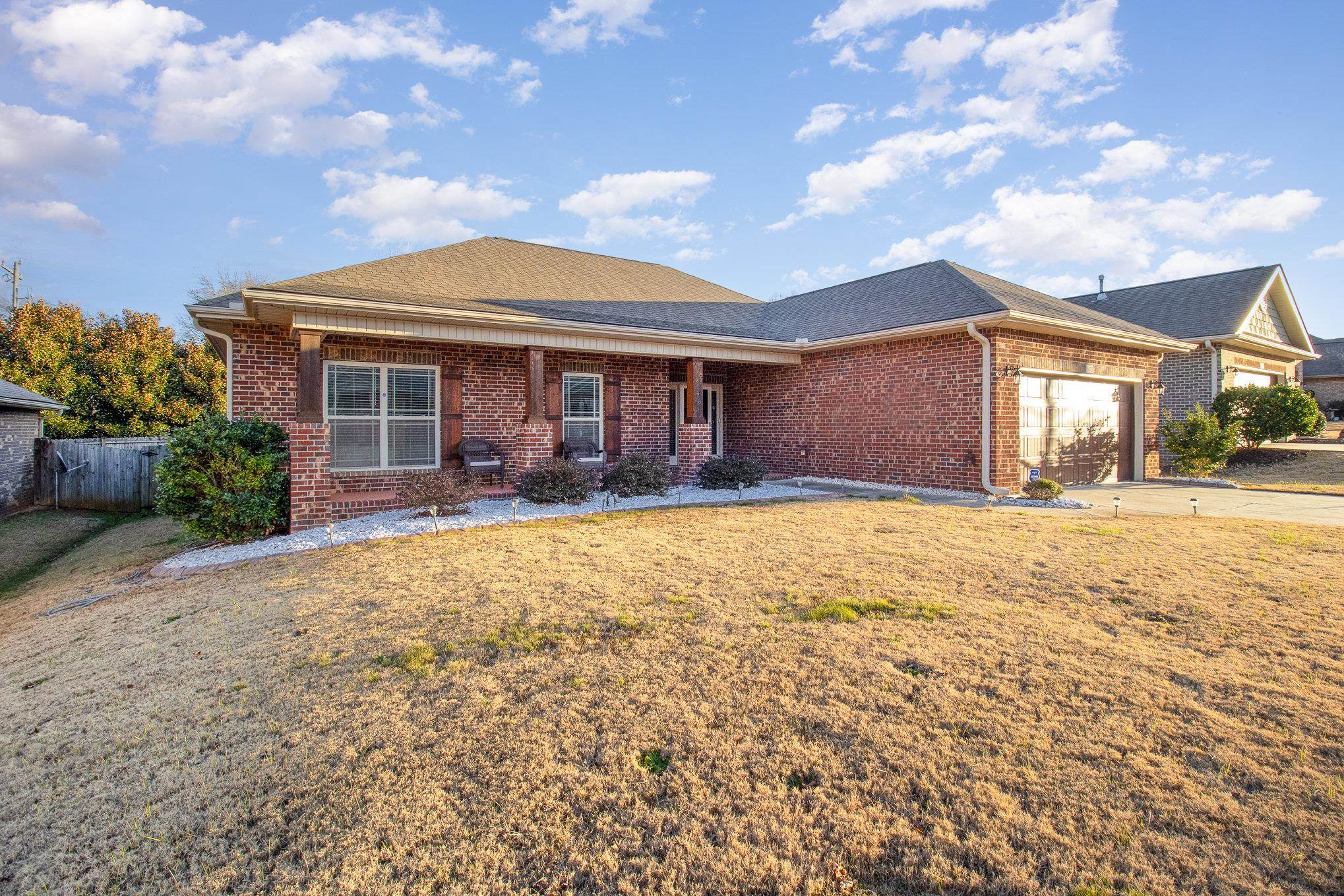 305 Rabbit Run Trail Simpsonville, SC 29681 - Photo 2 of 43 Gallery Image 2