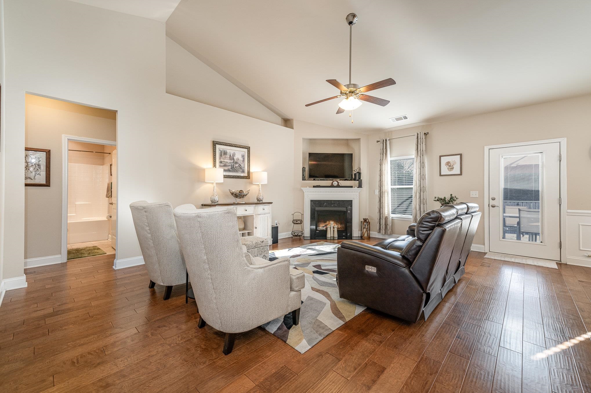 305 Rabbit Run Trail Simpsonville, SC 29681 - Photo 6 of 43 Gallery Image 6