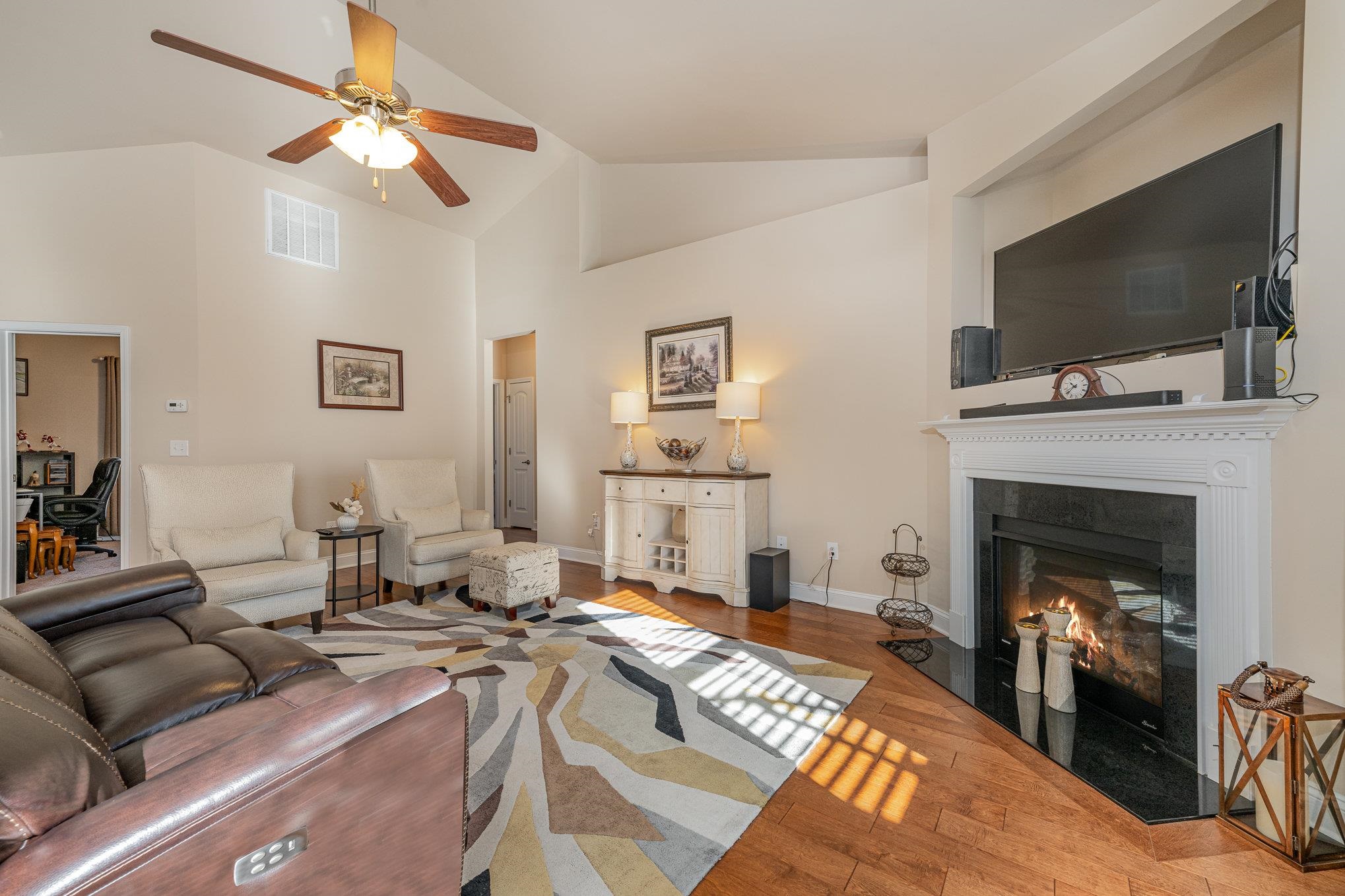 305 Rabbit Run Trail Simpsonville, SC 29681 - Photo 7 of 43 Gallery Image 7
