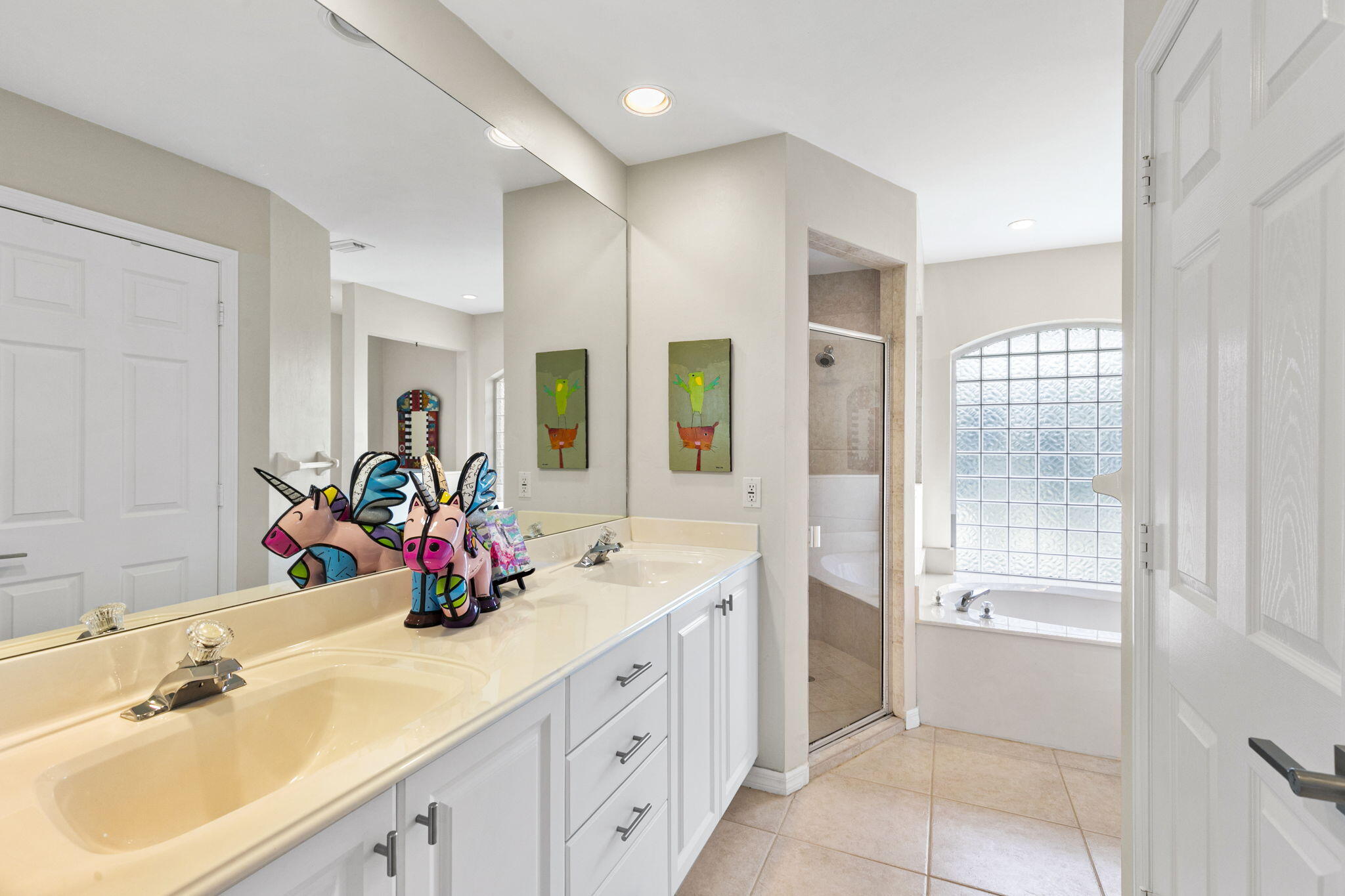 1489 Bermuda Road Marco Island, FL 34145 - Photo 18 of 45 17-web-or-mls-1F3A5788