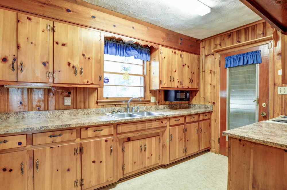 109 Ridgeway Road Spartanburg, SC 29301 - Photo 6 of 22 Gallery Image 6