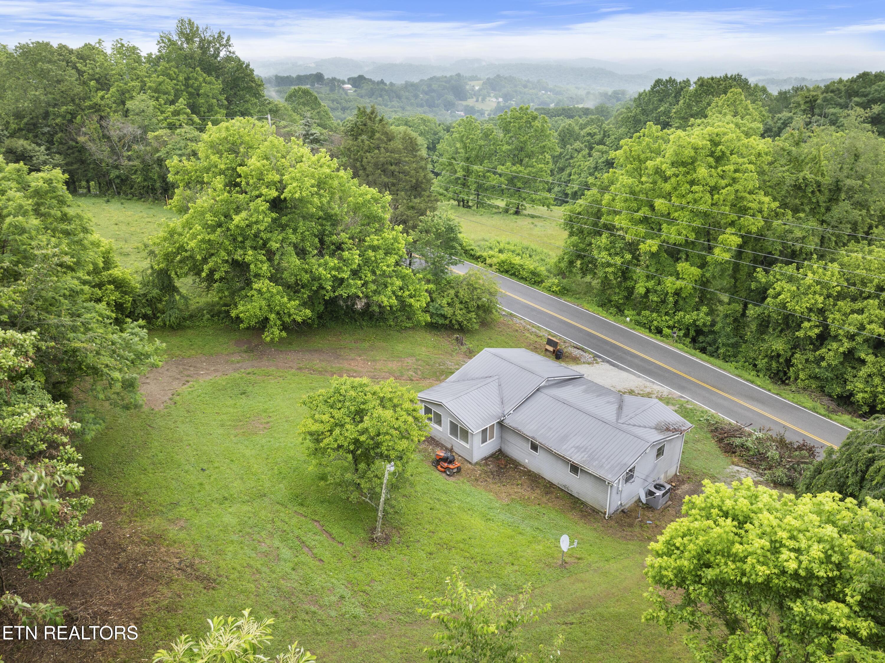 1351 Bethlehem Road La Follette, TN 37766 - Photo 25 of 31 DJI_0778