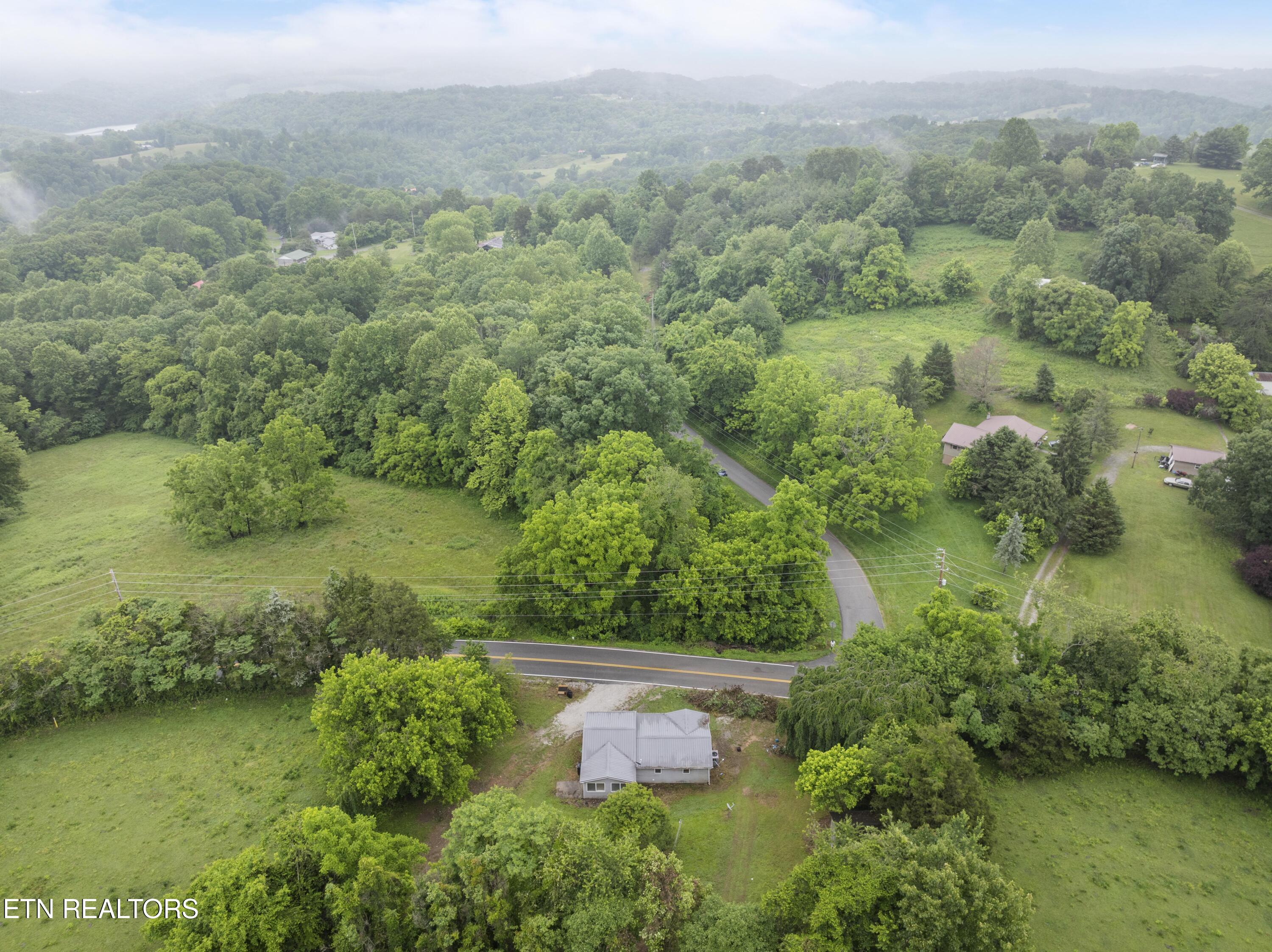 1351 Bethlehem Road La Follette, TN 37766 - Photo 29 of 31 DJI_0786